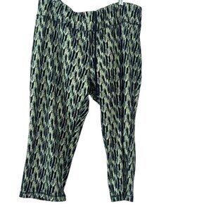 Danskin Now Womens XL Activewear Cropped Leggings Black & Green Geometric Print